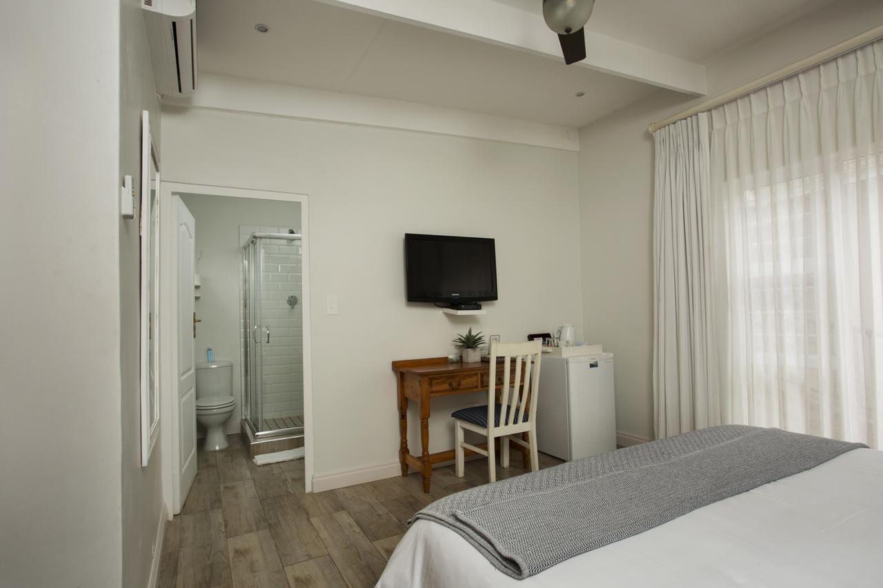 Ocean Hideaway Bed And Breakfast 阿曼济姆托蒂 外观 照片